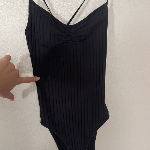 Black Zara bodysuit - Picture 2 of 3